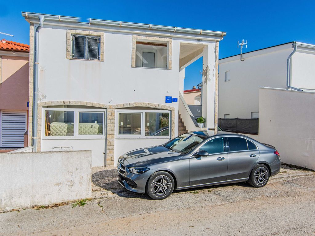 Apartment Ladika 2