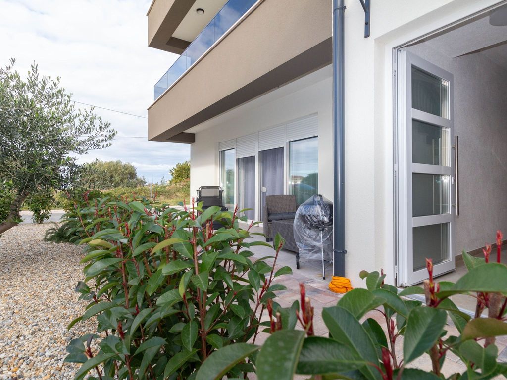 Wohnung Vita Mare mit Pool - Agentur TA Leut