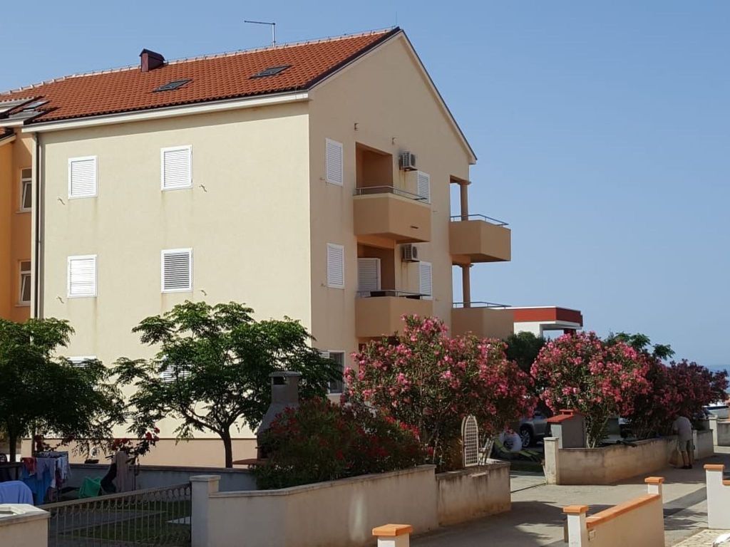 Appartement Val in Strandnähe - Agentur TA Leut