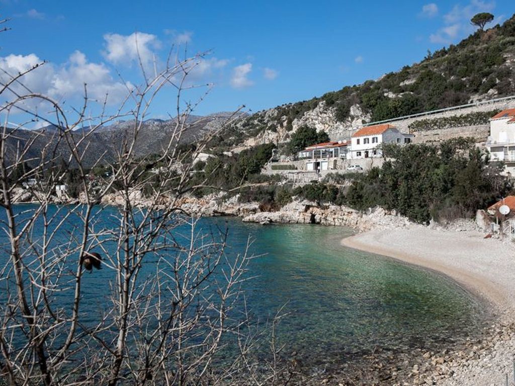 Mélanie Penthouse in einer Villa direkt am Strand