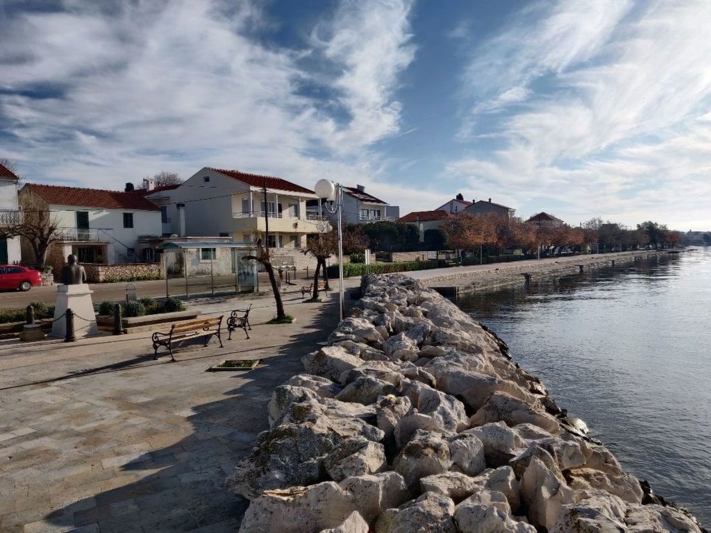 Große Ferienwohnung in Zadar mit Privatem Balkon