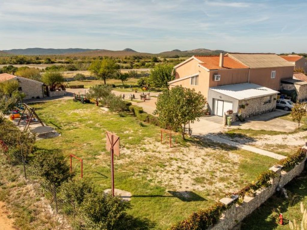 Villa Callista with Pool