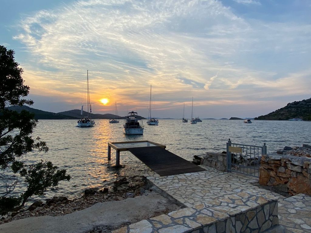 Strandhaus Sofia - Ferienanlage Bain, Žut - Kornati