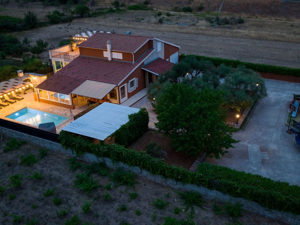 Villa "Bruna" mit privatem Pool