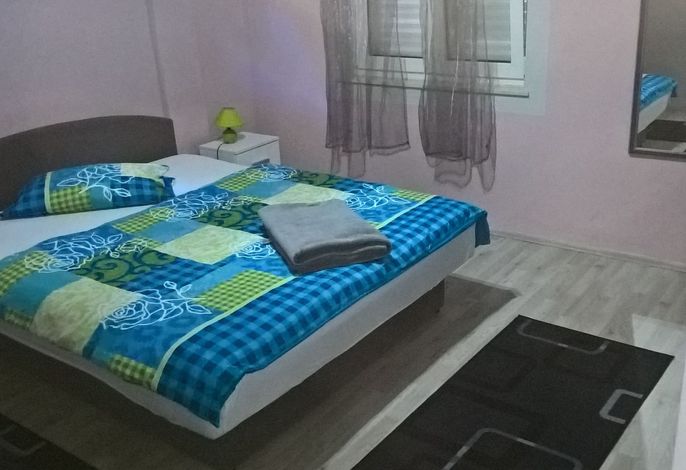 Komfortable, modern eingerichtete Wohnung .1