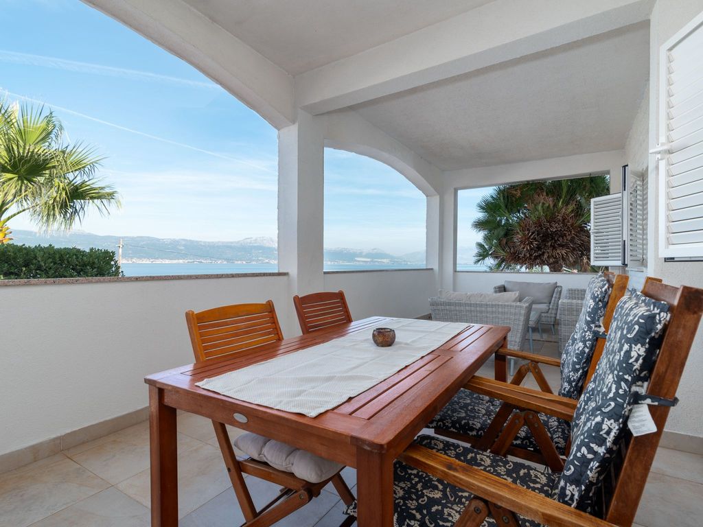 Wohnung Anita mit großem Balkon und Meerblick