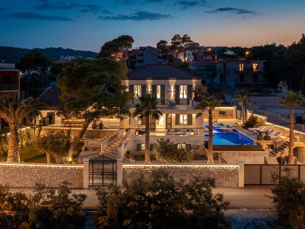 Villa L'orizzonte mit Außenküche in der Nähe von