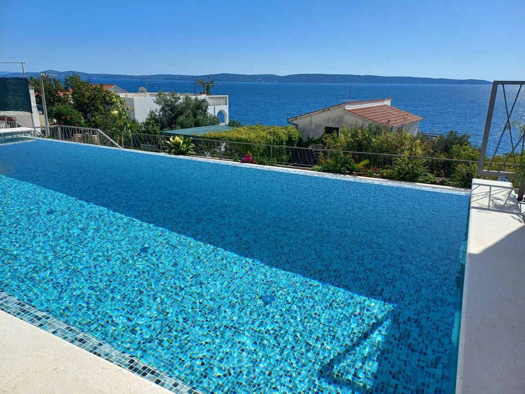 Beheizter Infinity-Pool, Appartement mit Meerblick 2