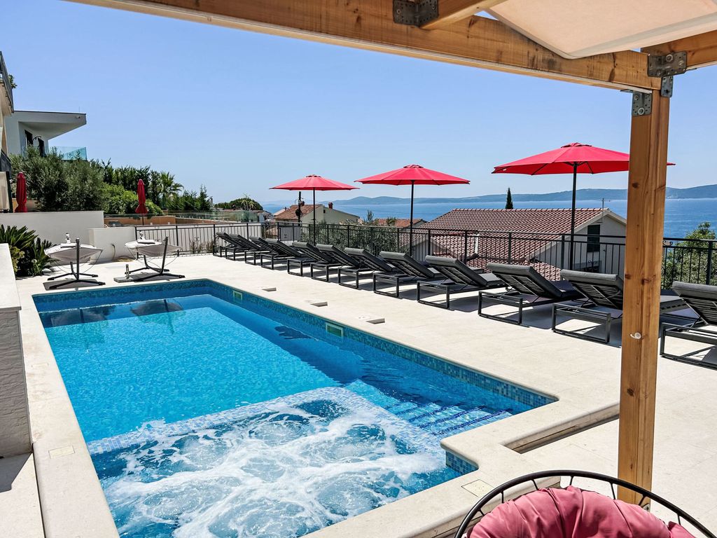 Ferienwohnung, Meerblick Terrasse beheizter Pool
