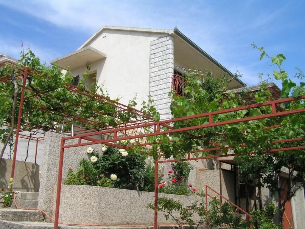 Wohnung mit Balkon und Meerblick