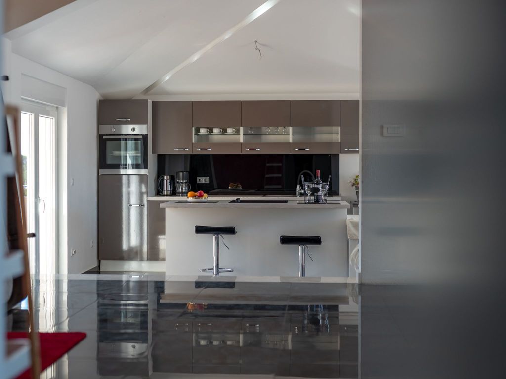 Moderne Ferienwohnung mit Gartennutzung, einem g