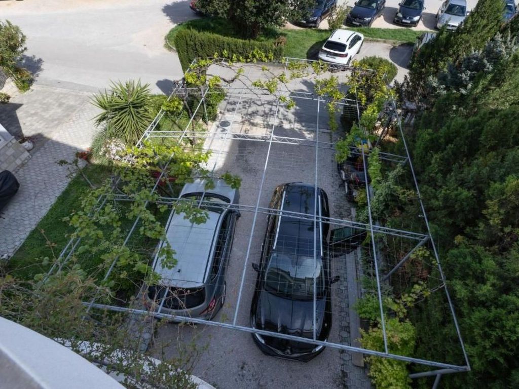 "Florami" mit Dachterrasse
