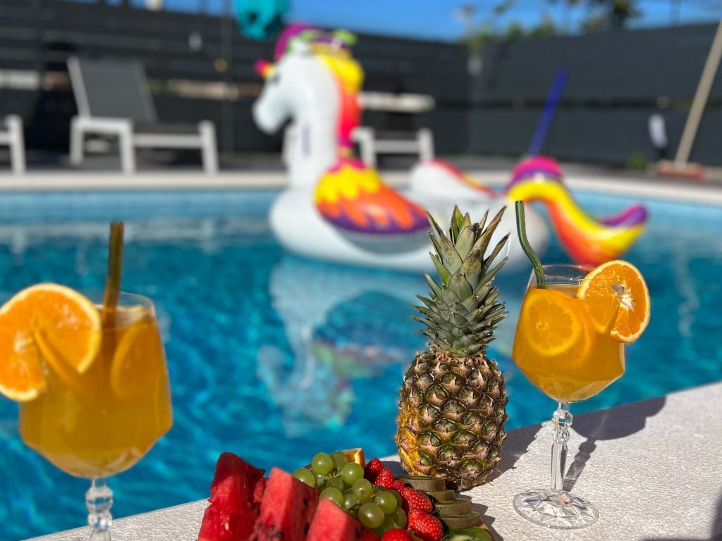 Moderne Meerblick ap.1 mit Pool und Terrasse bbq in der Nähe von Split Trogir
