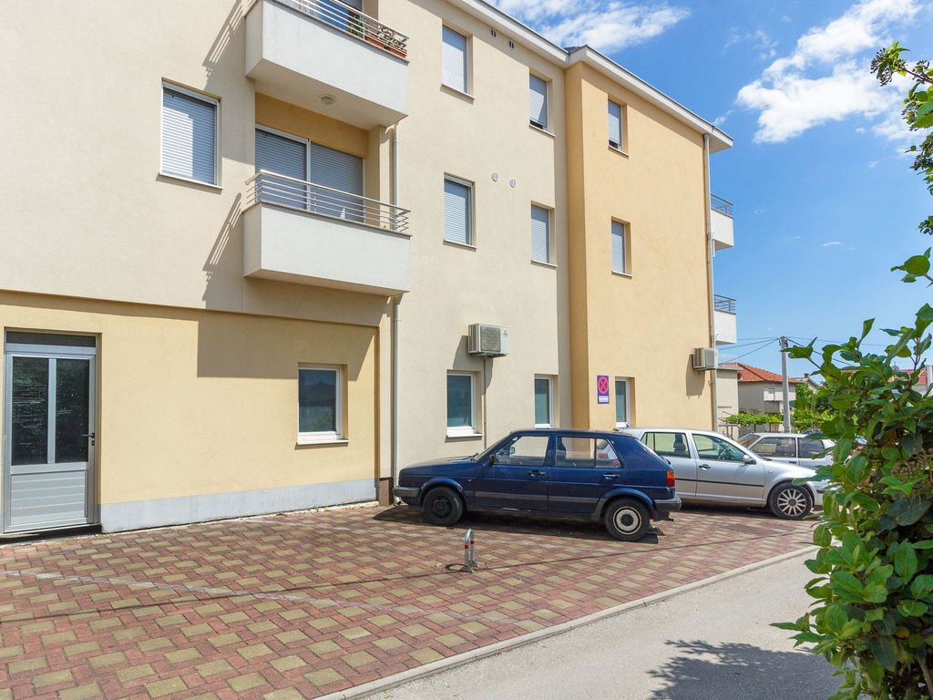 Sonnenuntergang "Wohnung K. Lukšić"