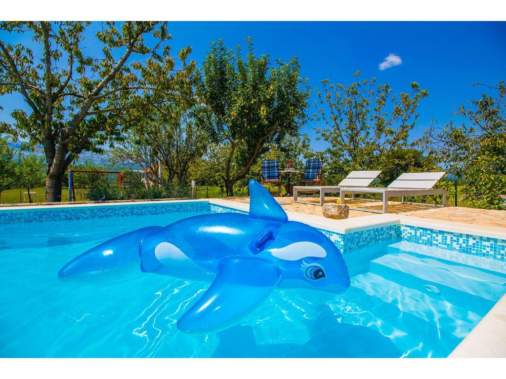 Romantisches Haus in Krušvar mit privatem Pool