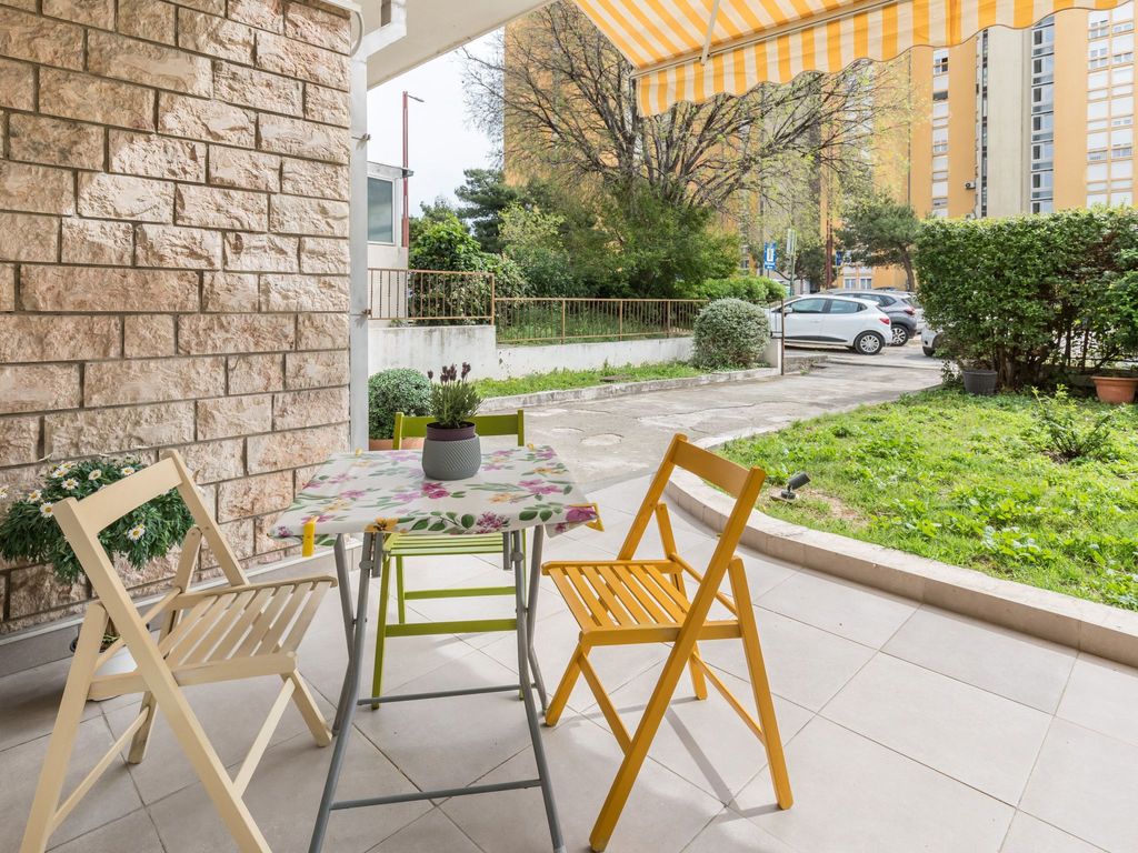 Wohnung in Split mit privatem Parkplatz