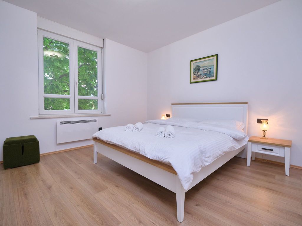 für 4 Personen ca. 80 m&sup2; in Split, Dalmatien (Gespanschaft Split-Dalmatien