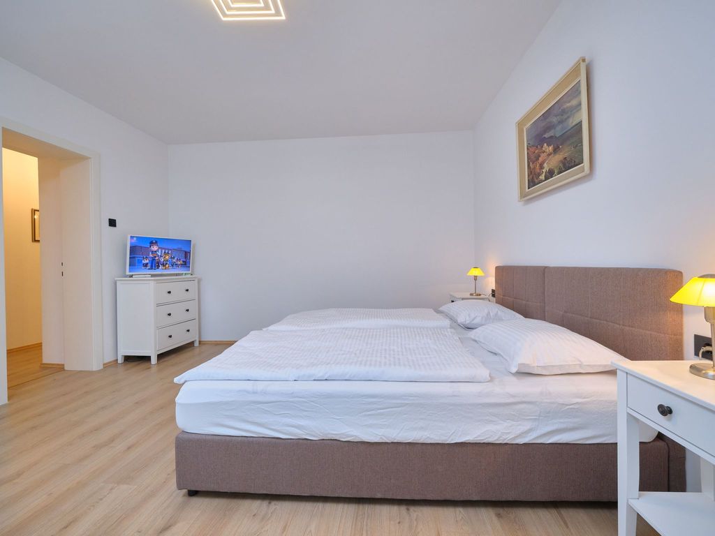 für 4 Personen ca. 80 m&sup2; in Split, Dalmatien (Gespanschaft Split-Dalmatien