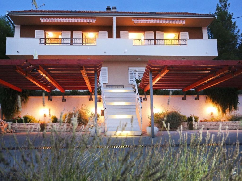 Strandnahe Ferienwohnung in Podstrana