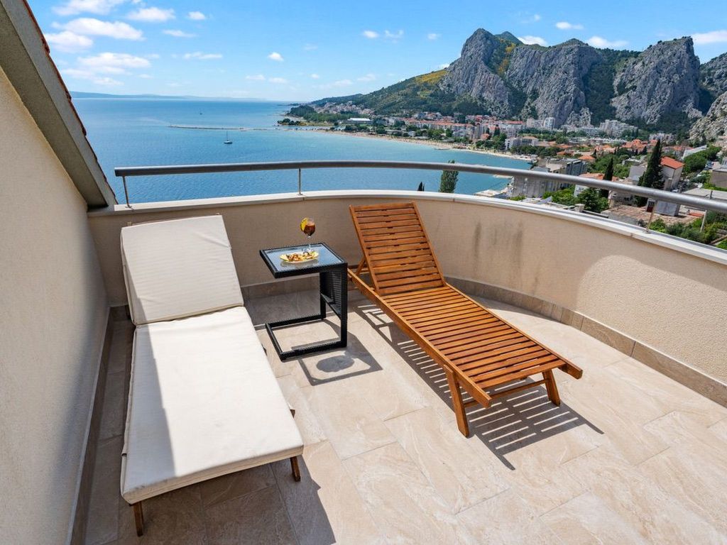 Ferienappartement mit zwei Meerblick-Balkonen