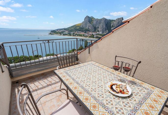 Ferienappartement mit zwei Meerblick-Balkonen