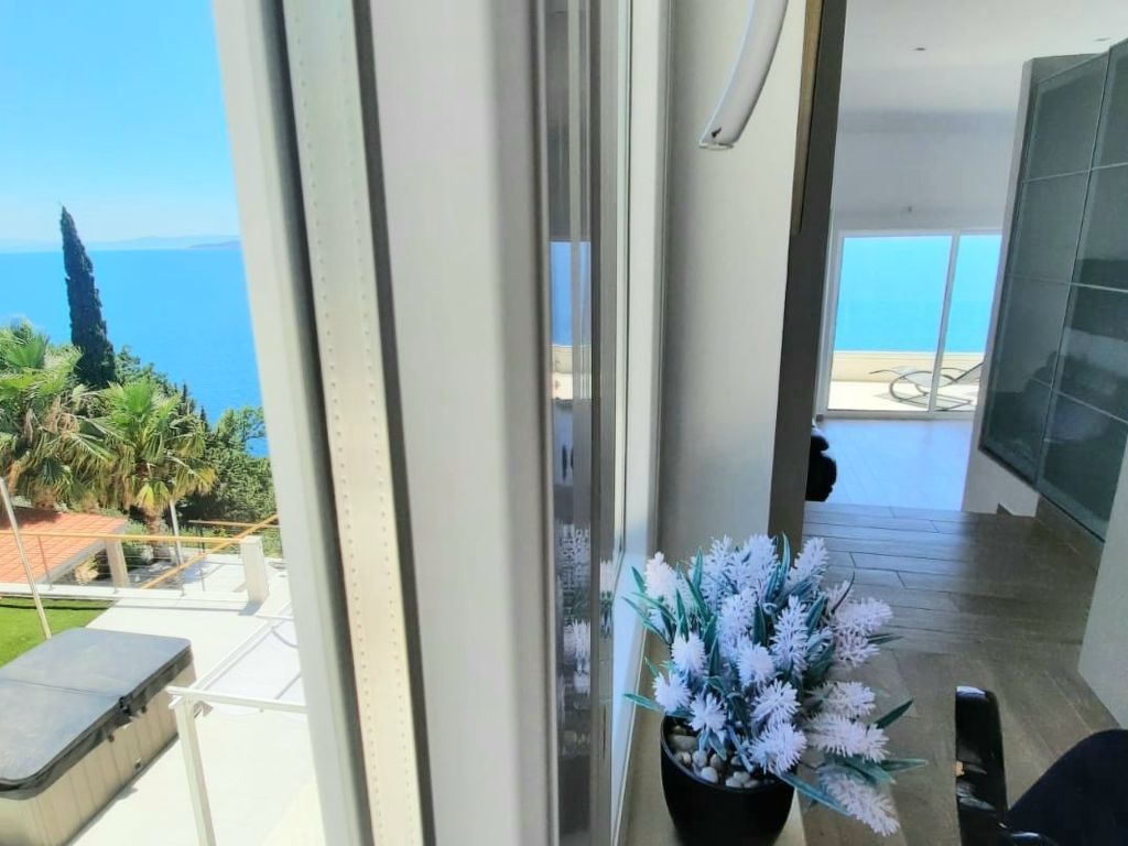 2 Schlafzimmer Villa Blue Dream mit Infinity-Pool