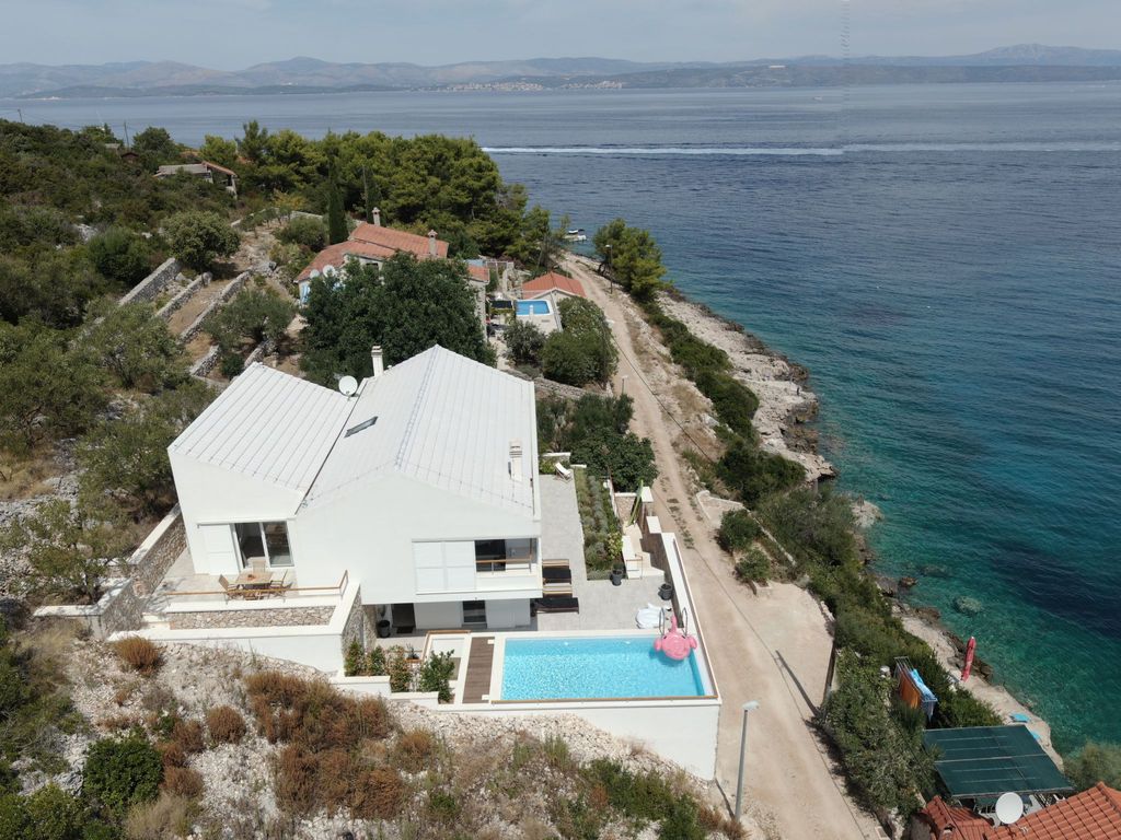 Villa Talia
