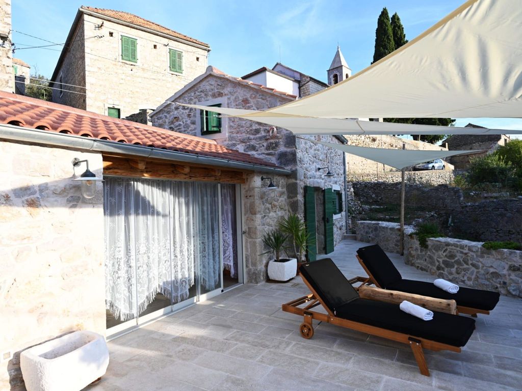 Charmantes traditionelles Steinhaus Villa Teza H