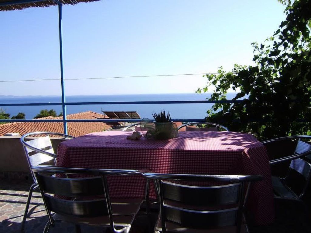 Wohnung Ana mit großer Terrasse