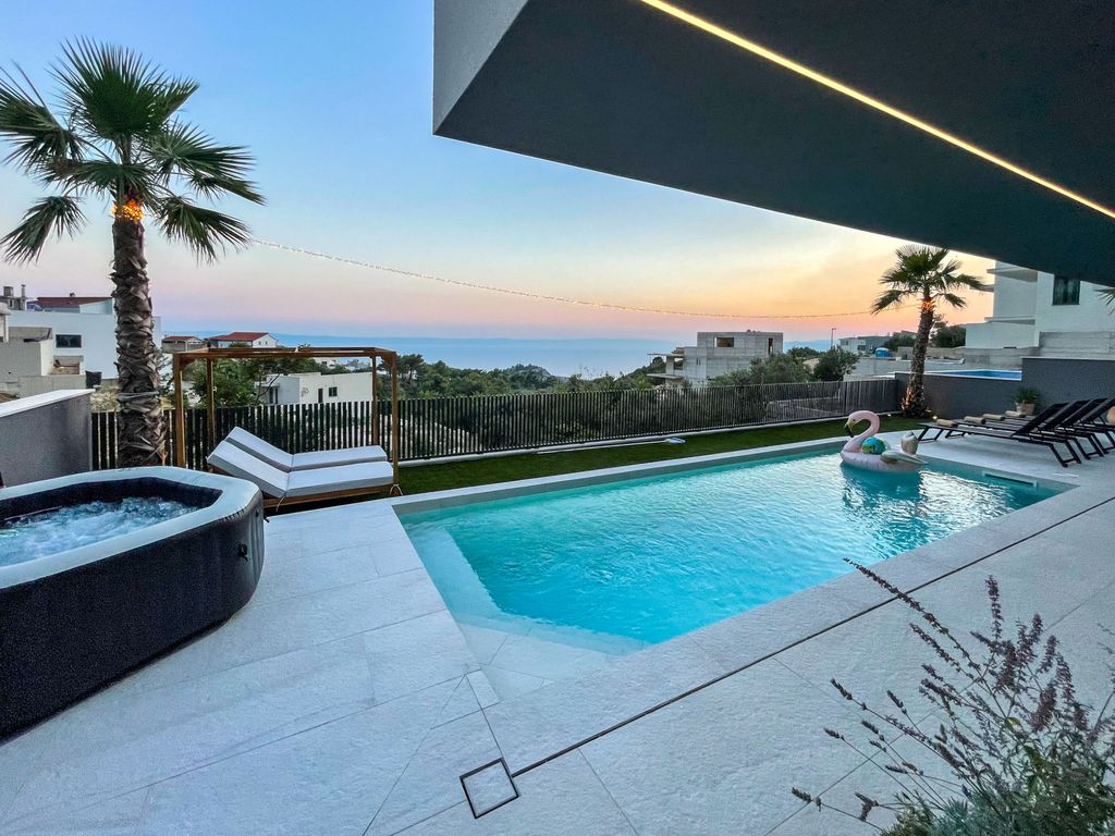 Villa 5