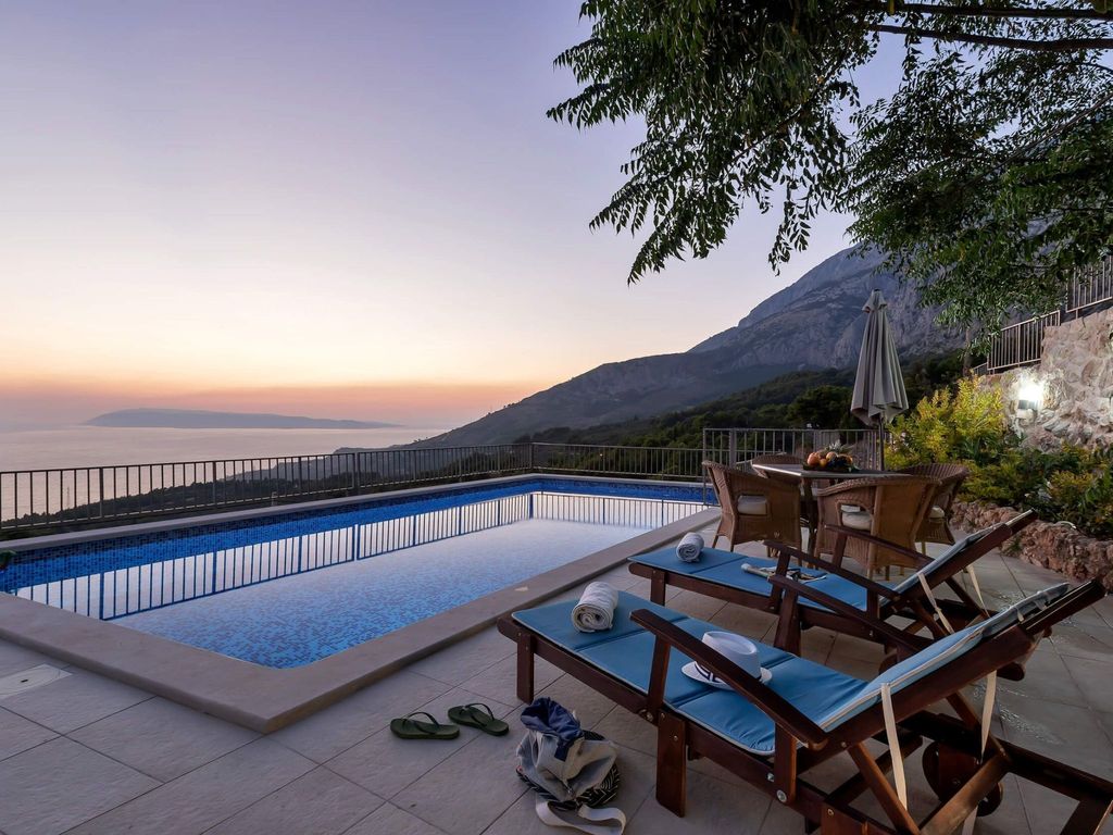 "Villa Lapis"