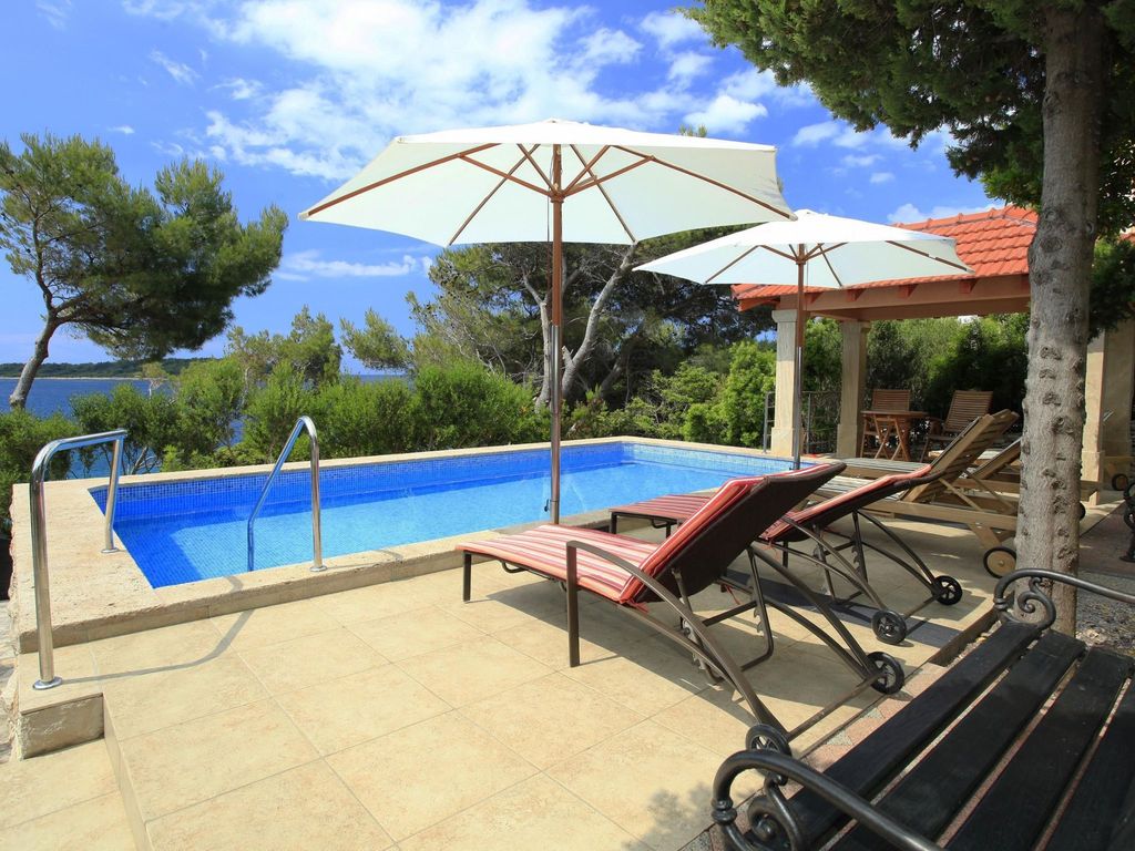 Villa Nova