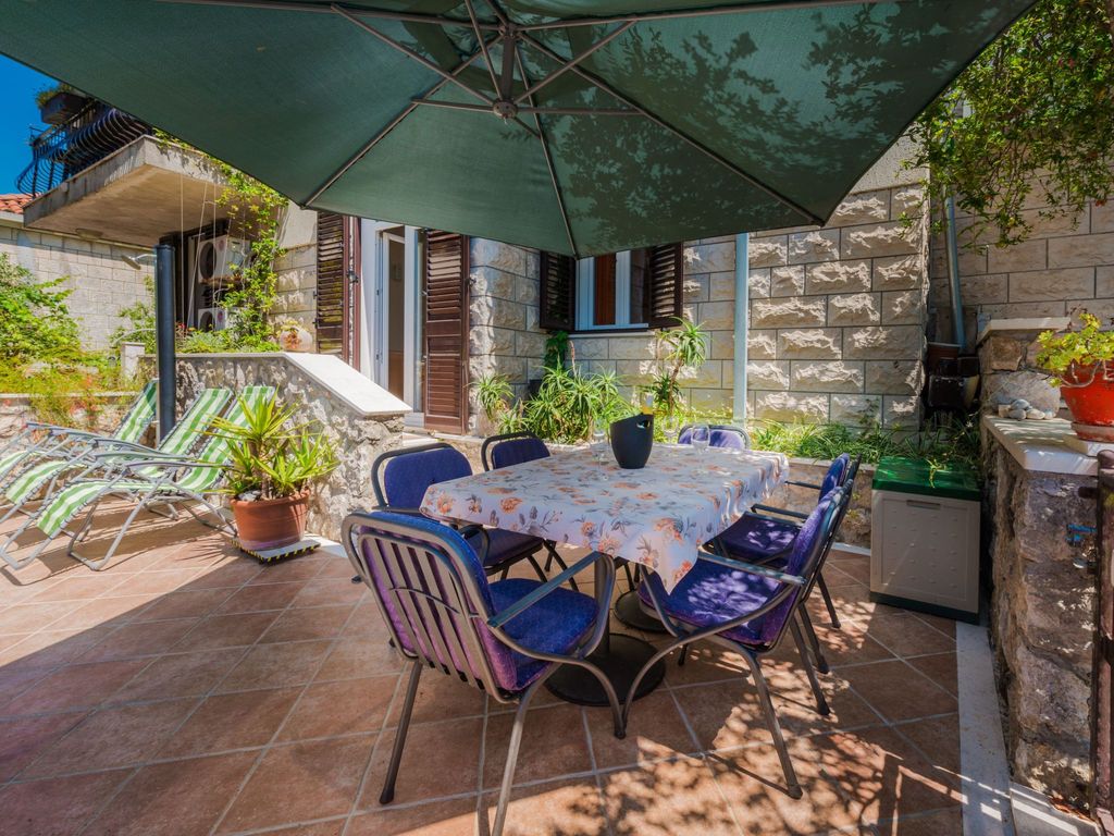 Geräumige Ferienwohnung mit eigener Terrasse