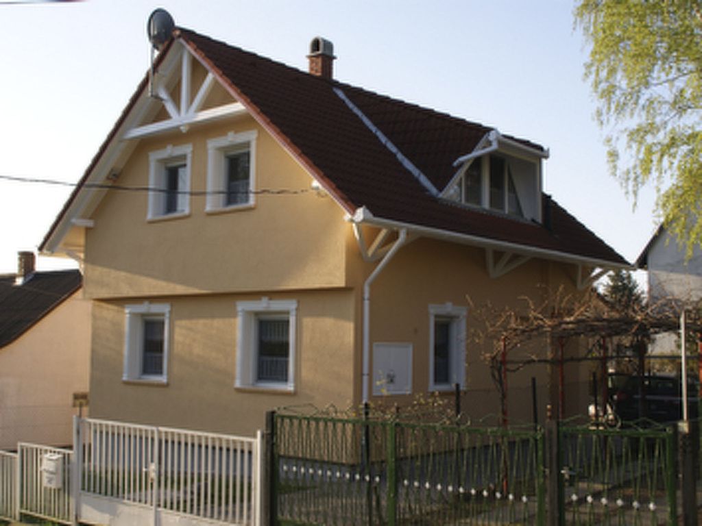 in Igal mit Terrasse und Grill