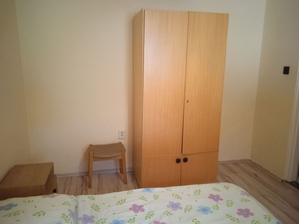 Kleines Ferienhaus in einer ruhigen Strasse