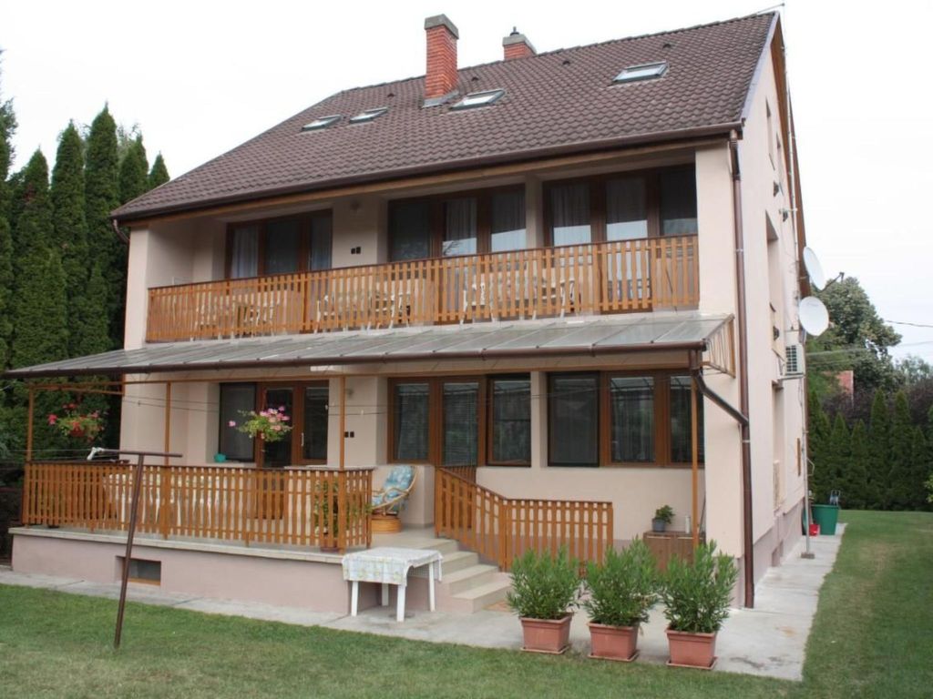 Bequem eingerichtetes Appartement für 6 Personen