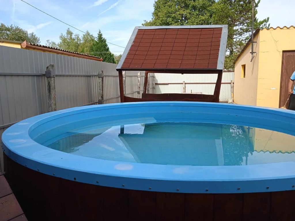 Zwillingsferienhaus mit Pool