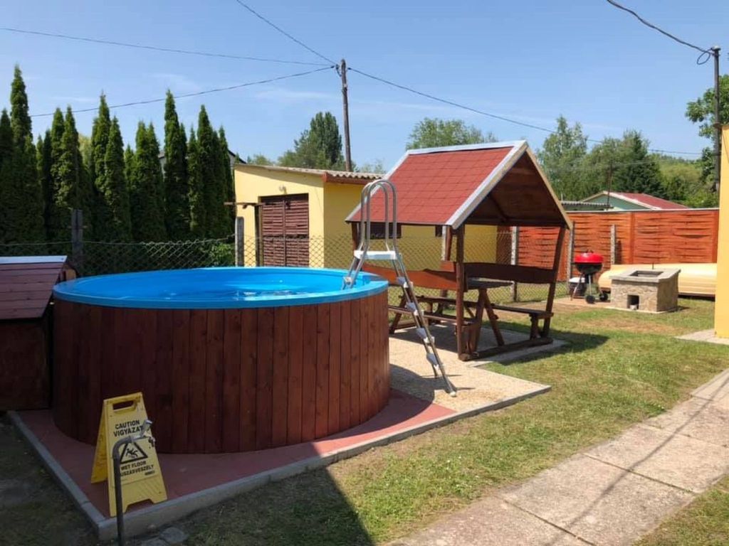 Zwillingsferienhaus mit Pool