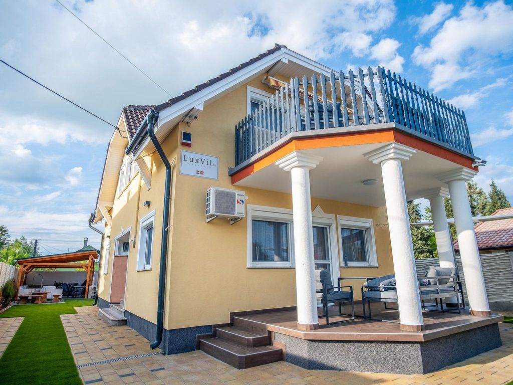 Luxvil apartment