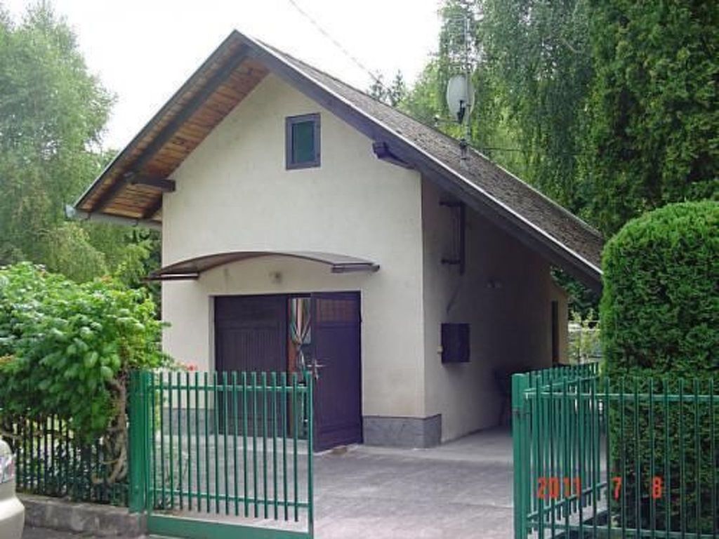 Appartement mit Terrasse