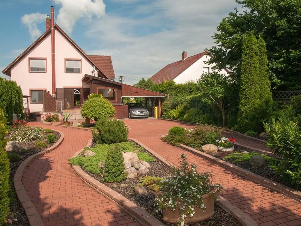 Wohnung mit Garten, Grill und Gemeinschaftspool