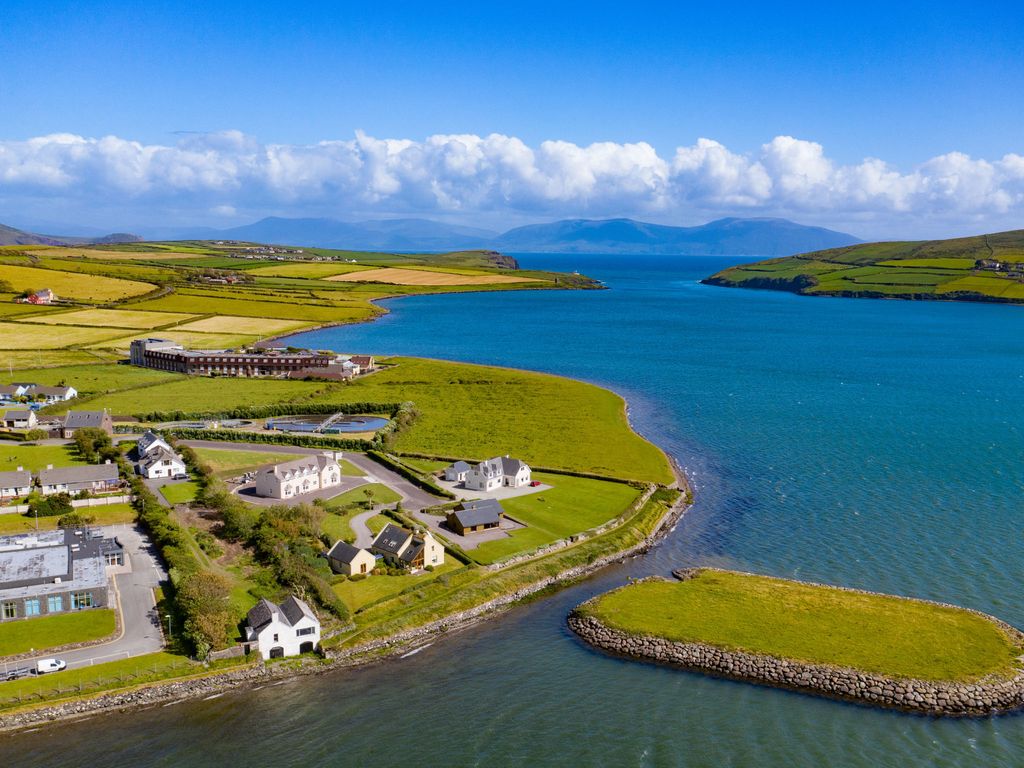 Dingle CY (TR4) - 3 Bed NO 2