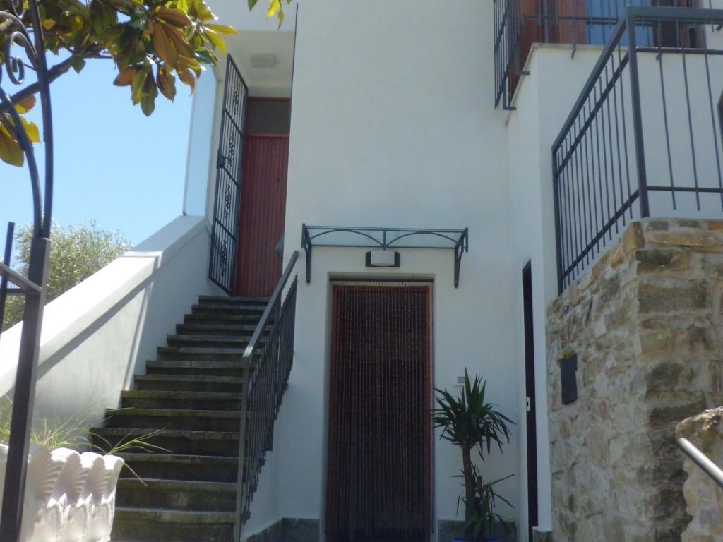 Isolabella