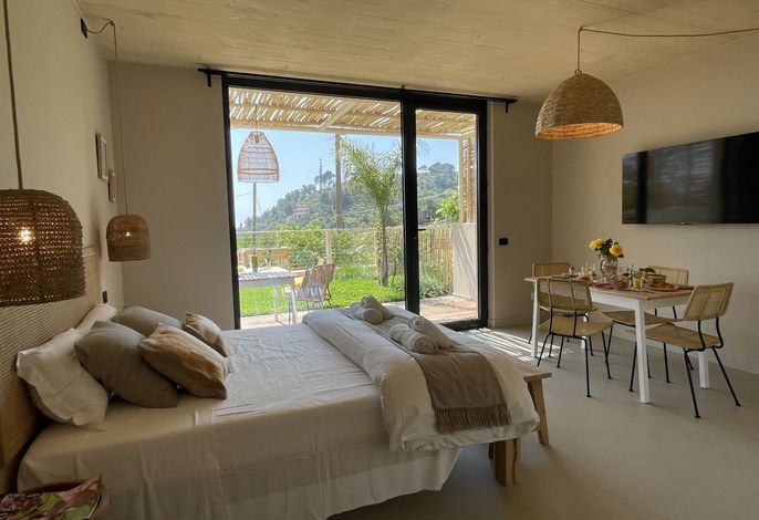 Casa Mia 1 .1