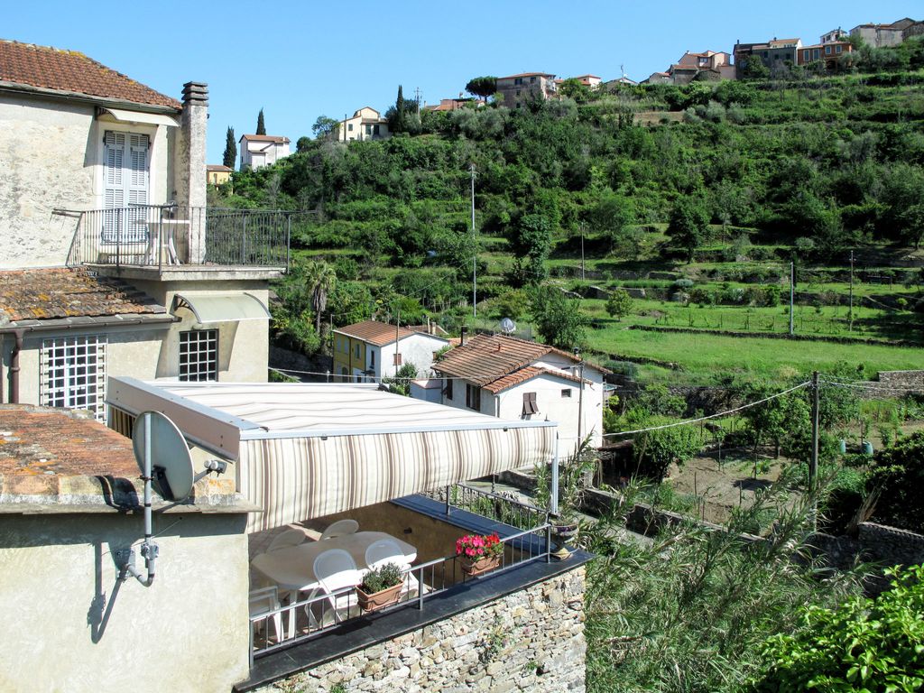 Casa Petrella (DOL137)