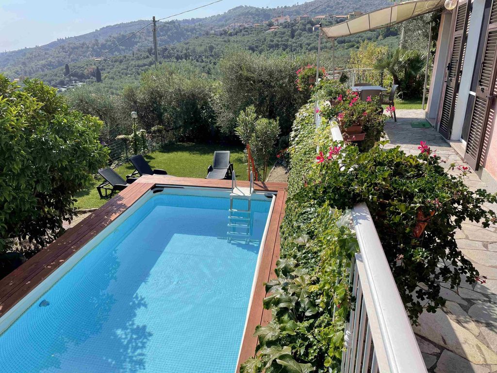 Villa Paradiso (DOL192)