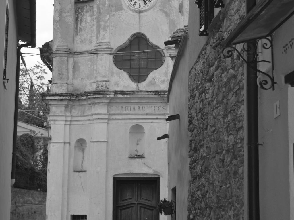 Charmantes Appartment in Diano San Pietro