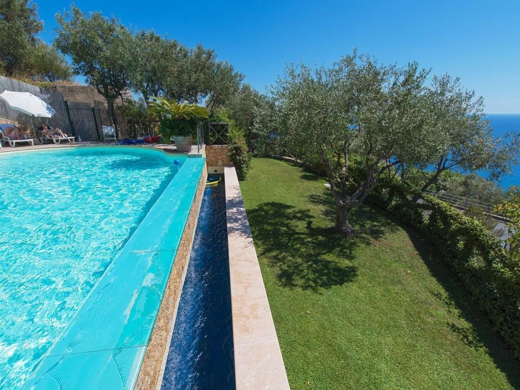 Wohnung mit Terrasse, Gemeinschaftspool und Aussicht