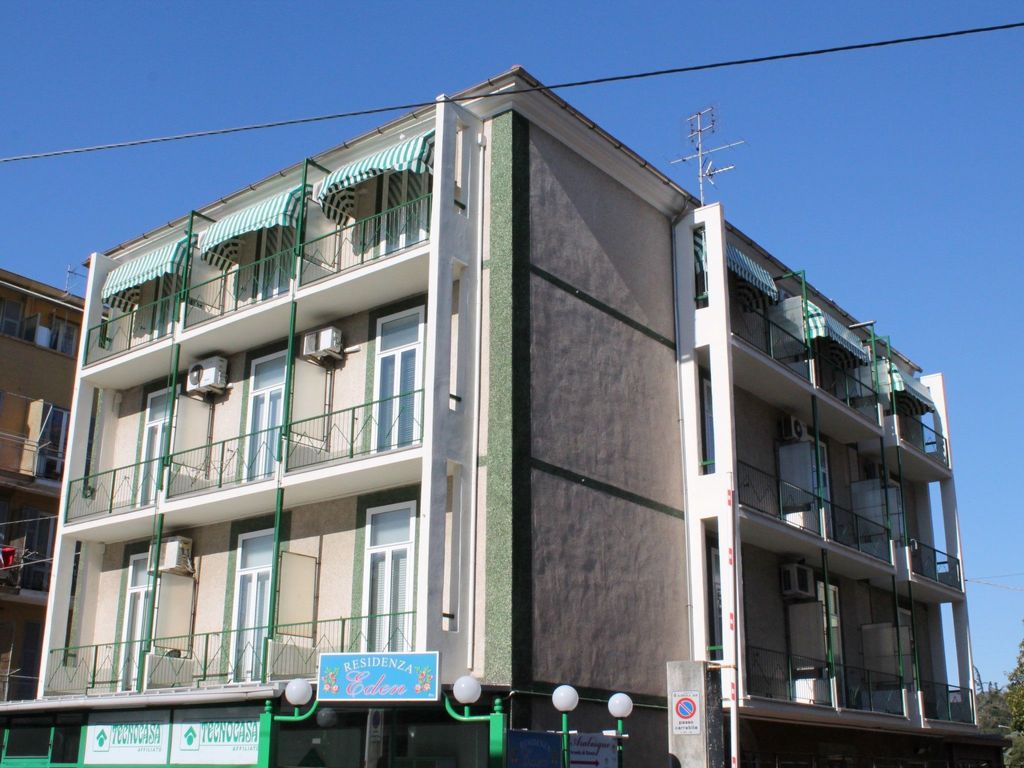 Schöne Wohnung in Albisola Superiore