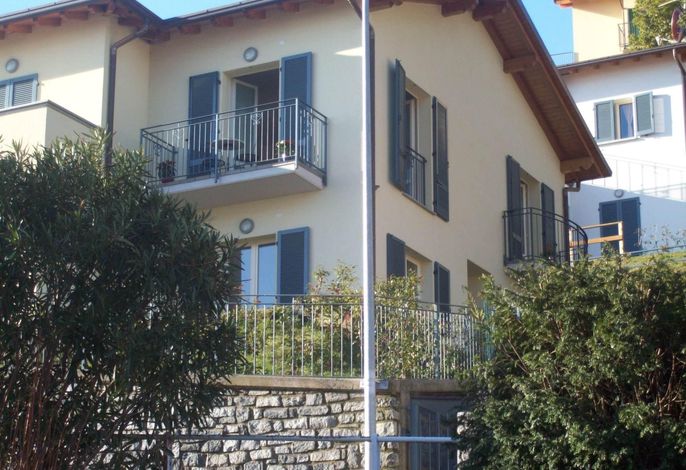 CasaKatty Zwei-Zimmer-Wohnung mit Balkon mit Seeblick